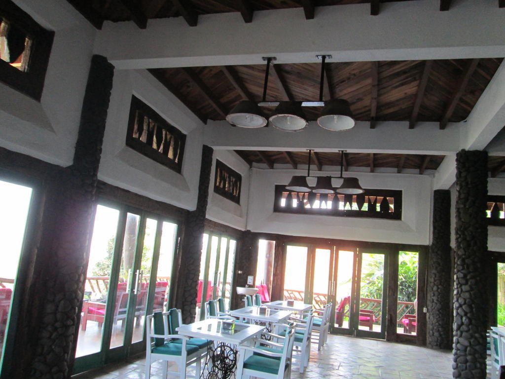 Dulang Resort & Resto Bandung Exterior foto